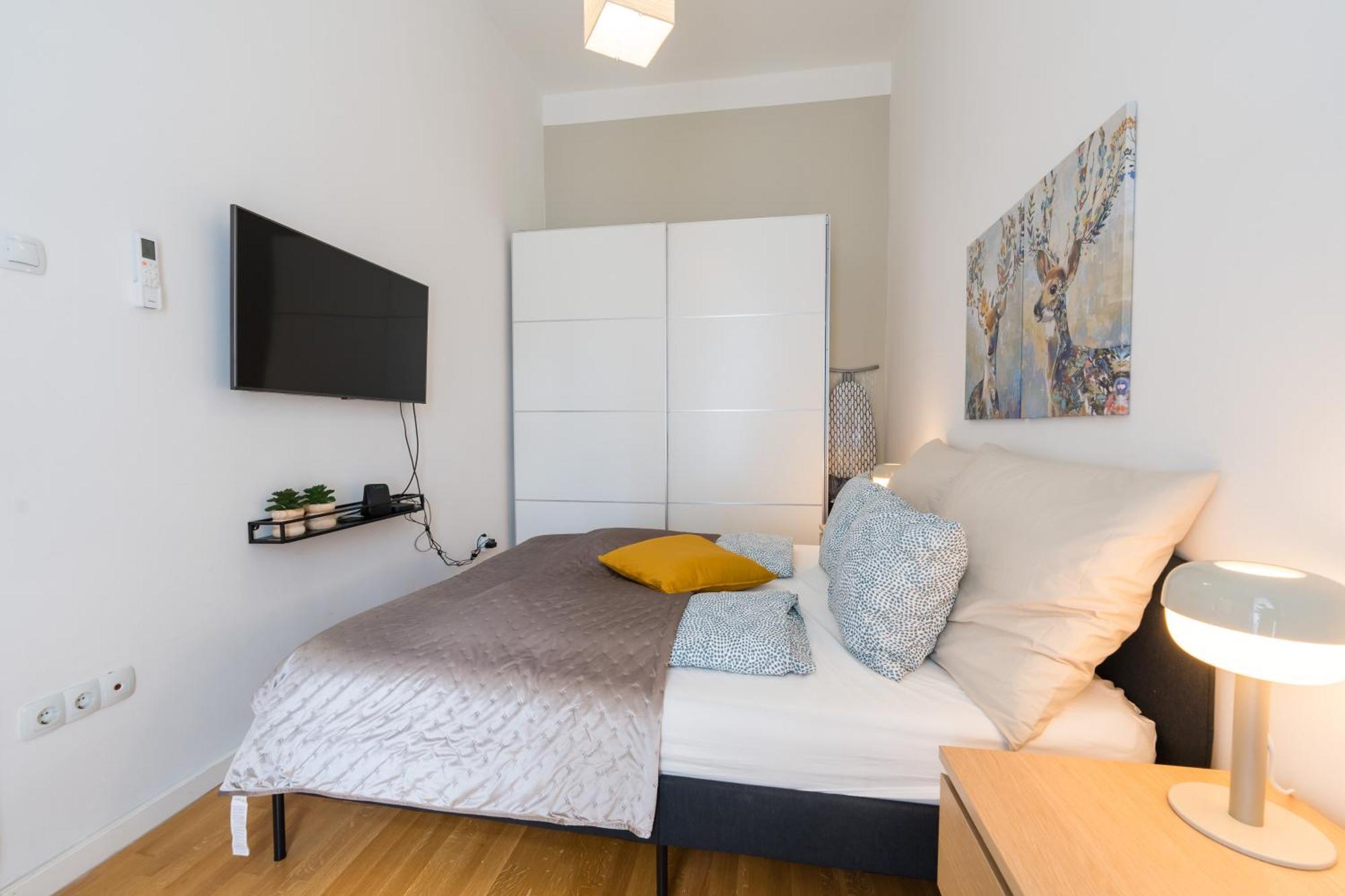 Spacious Apartment By Opera Budapest Exterior photo